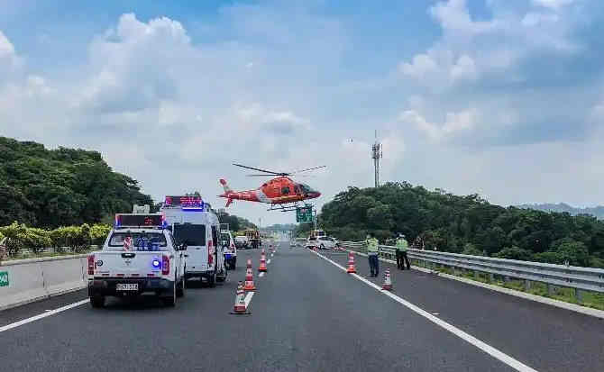 周村区高速公路汽车救援案例
